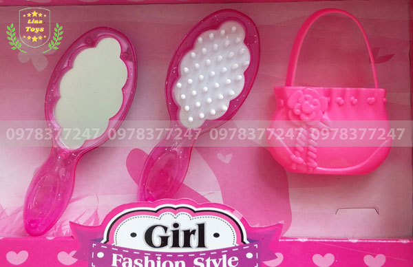 Lượt, gương và túi xách cho búp bê barbie