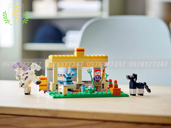 Lego Minecraft Chuồng Ngựa
